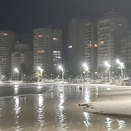Praia De Asturias - Guaruja - Tudo De Bom Apartment Luaran gambar