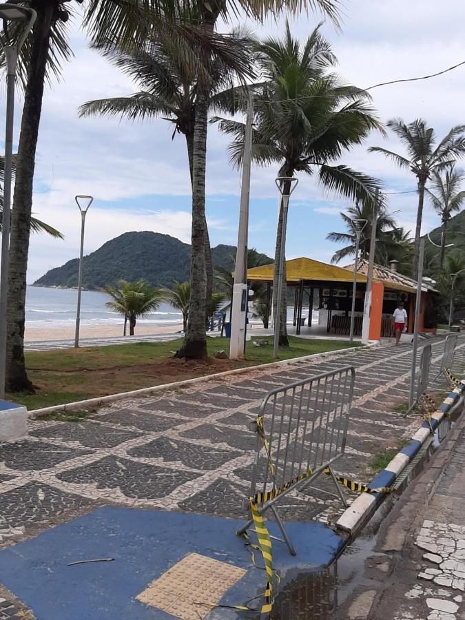 Praia De Asturias - Guaruja - Tudo De Bom Apartment Luaran gambar