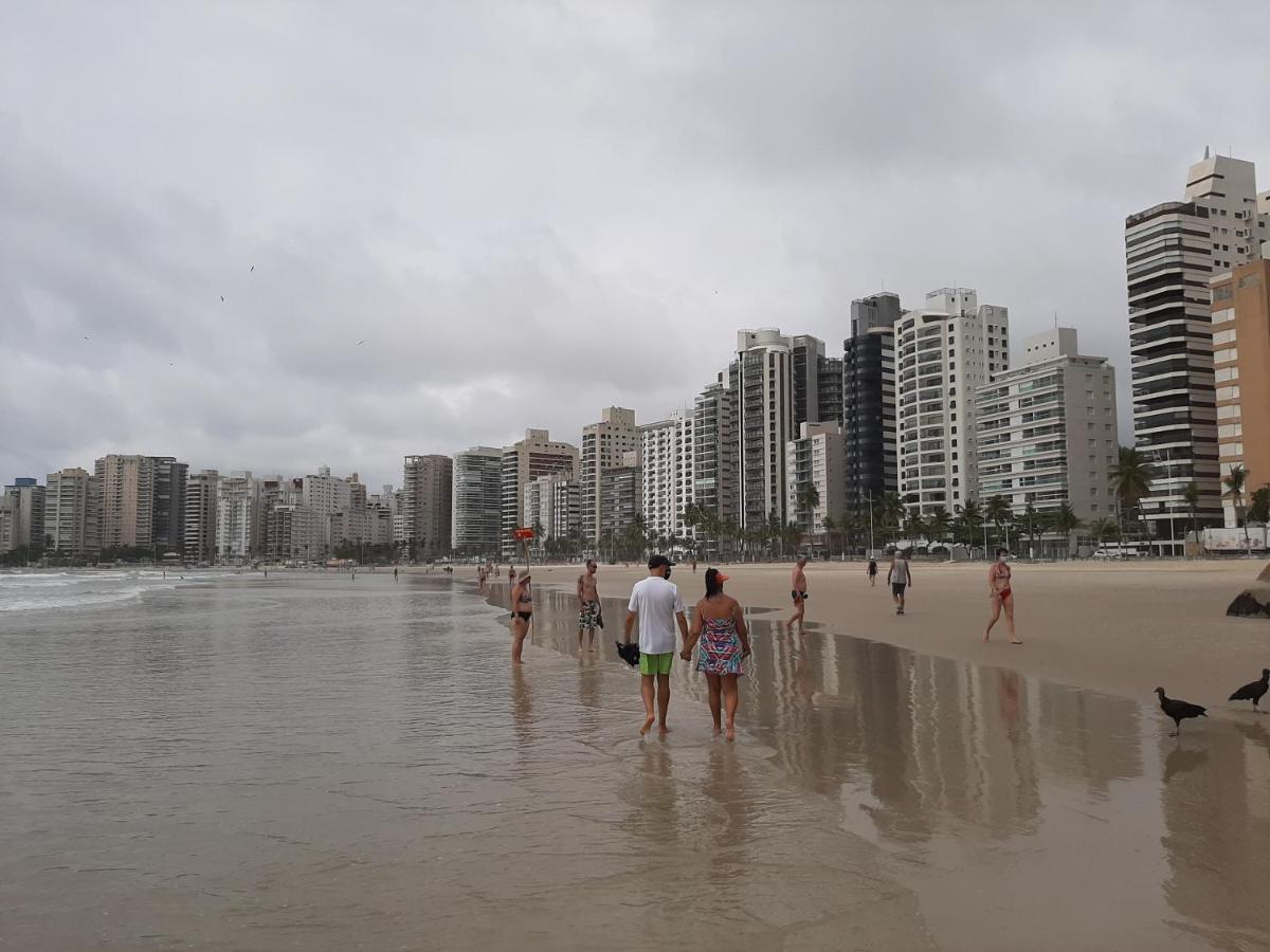 Praia De Asturias - Guaruja - Tudo De Bom Apartment Luaran gambar